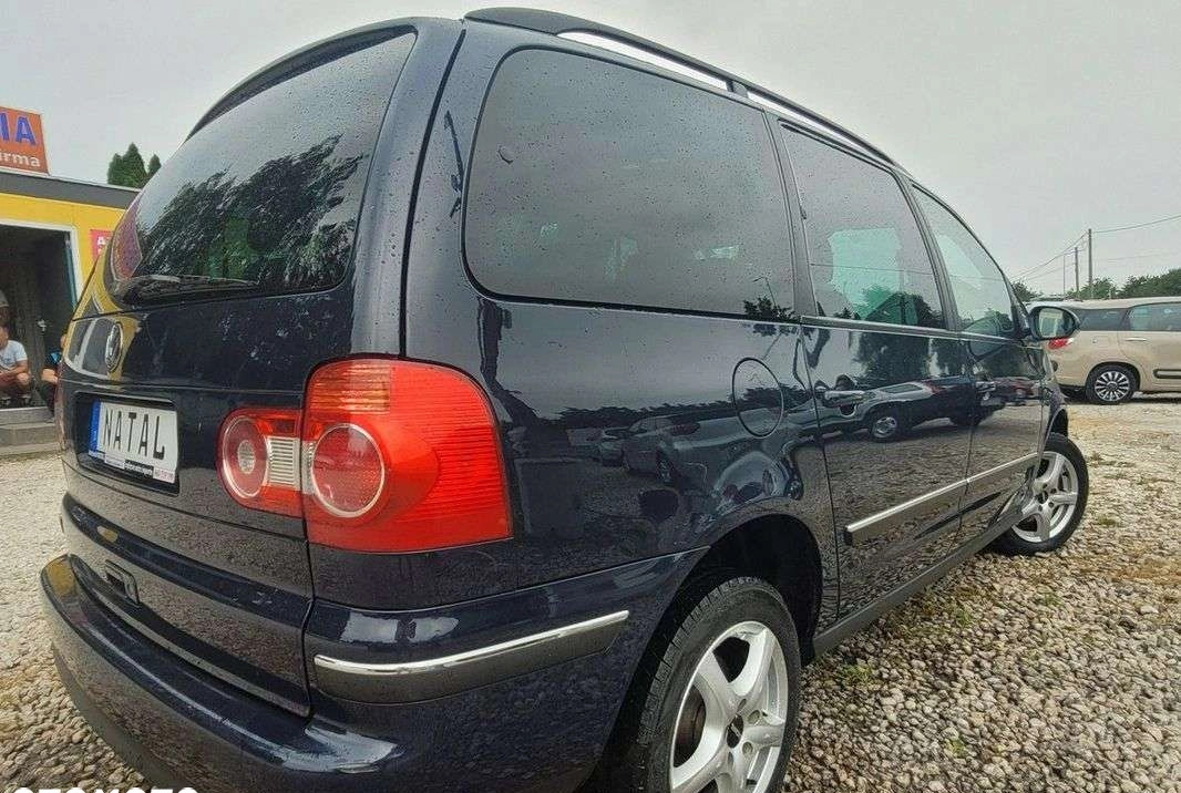 Volkswagen Sharan cena 18900 przebieg: 259000, rok produkcji 2008 z Szczytno małe 137